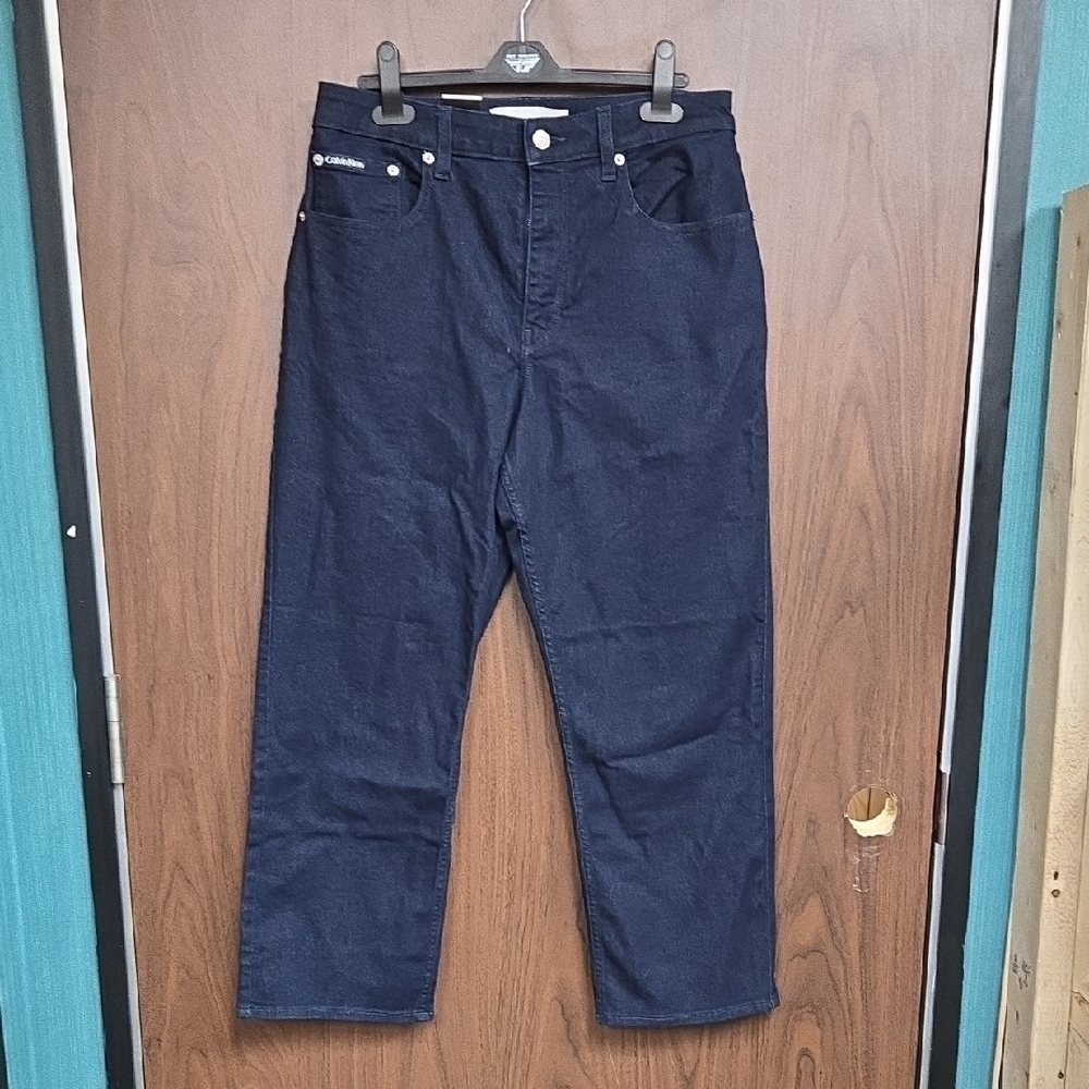 Calvin Klein Size  32 Dark Wash High Rise Straight Ankle Jean